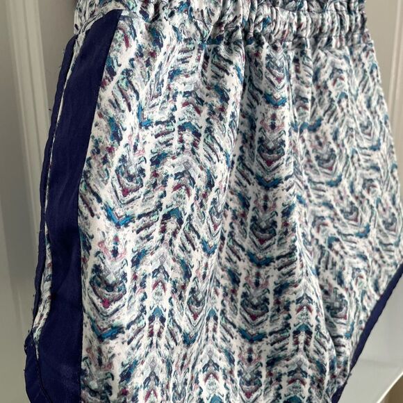 Victoria Secrets Geometric Tribal Striped Pajama Shorts Blue S/P - Picture 4 of 8